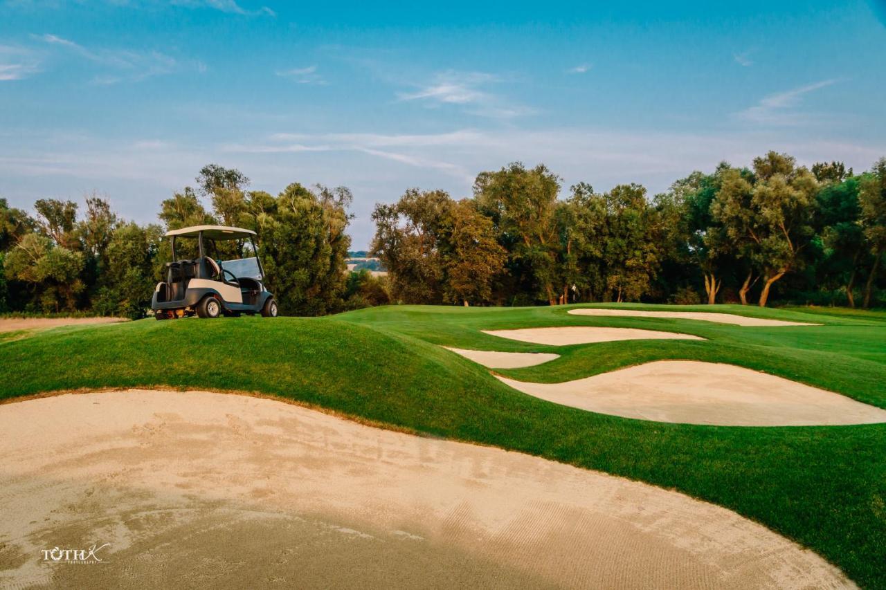 Zala Springs Golf Resort Zalacsány Eksteriør billede
