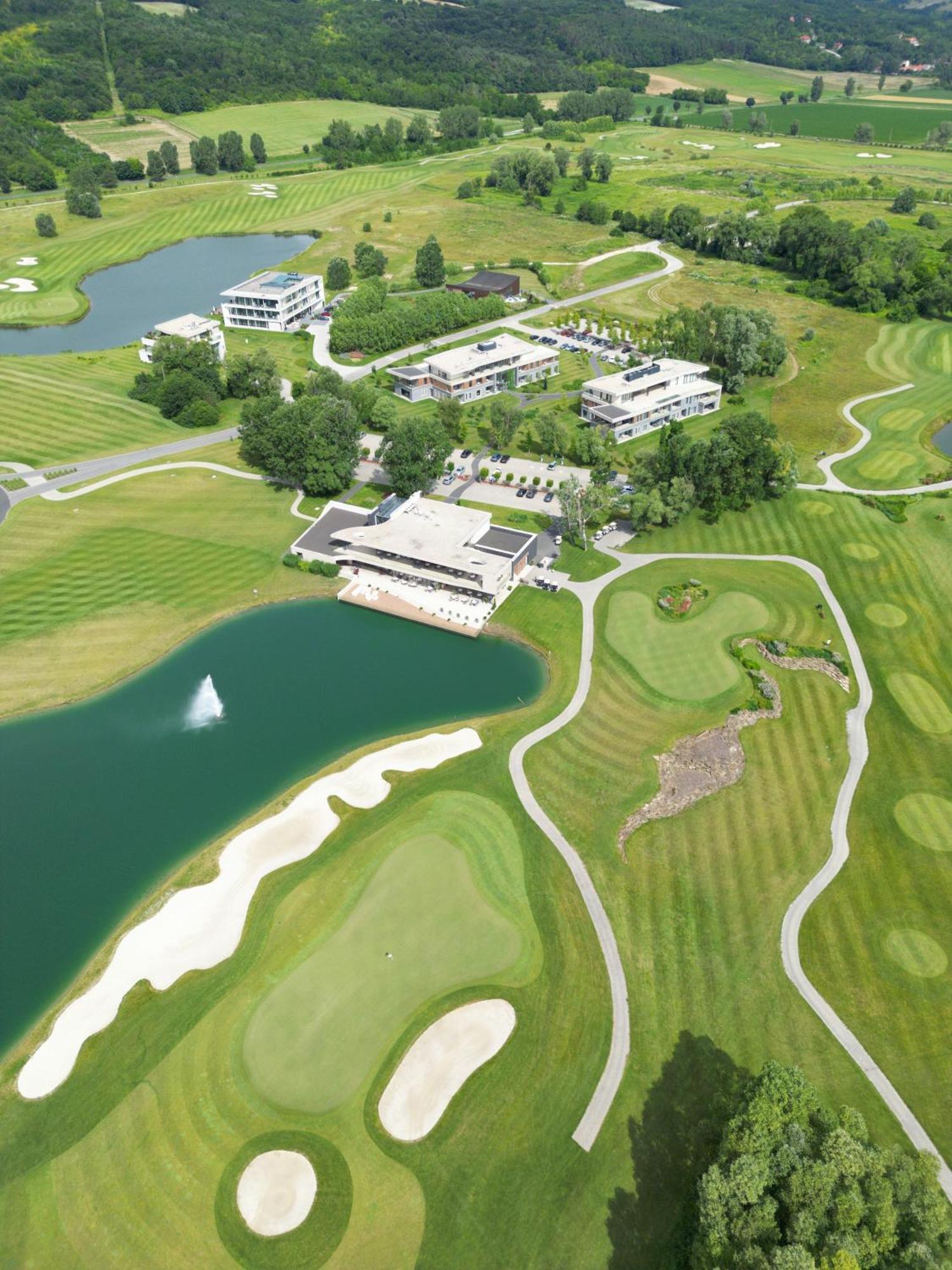 Zala Springs Golf Resort Zalacsány Eksteriør billede